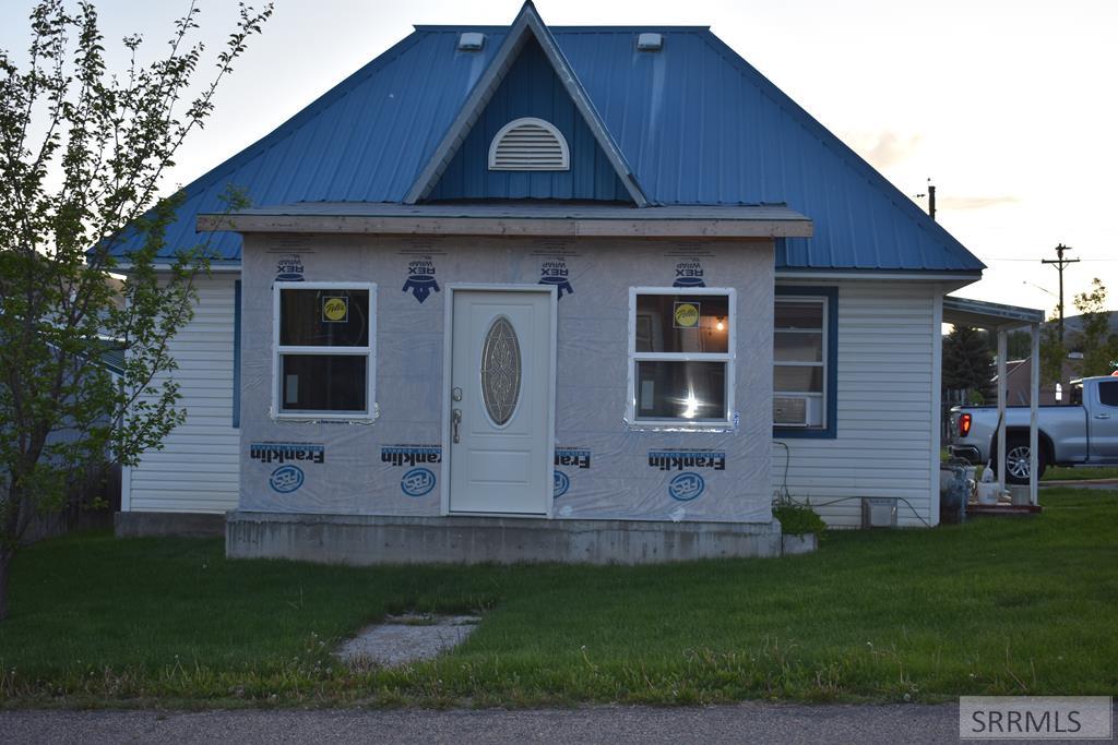485 Commercial Street, INKOM, Idaho image 1