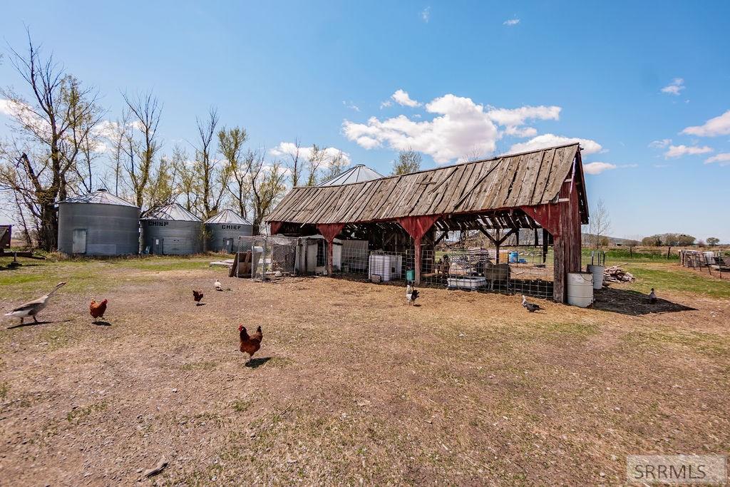 6363 W 2000 S, REXBURG, Idaho image 45