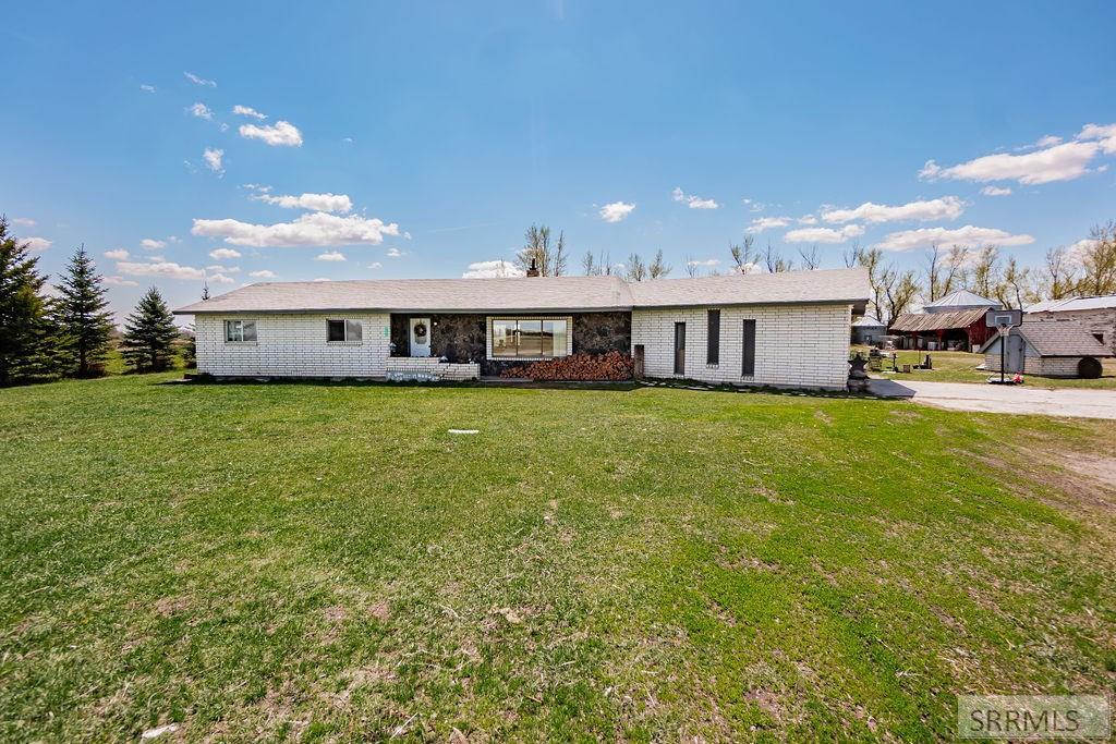 6363 W 2000 S, REXBURG, Idaho image 1