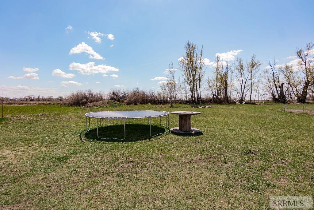 6363 W 2000 S, REXBURG, Idaho image 36