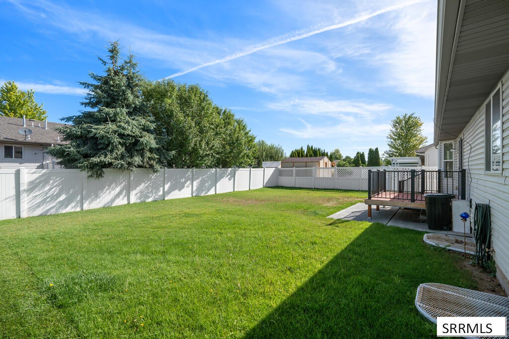 3673 John Adams Parkway