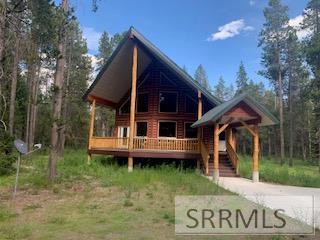 4426 Deer Crest Drive, ISLAND PARK, Idaho image 2