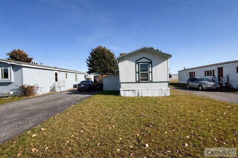 2120 Whispering Pines Drive IDAHO FALLS ID 83401