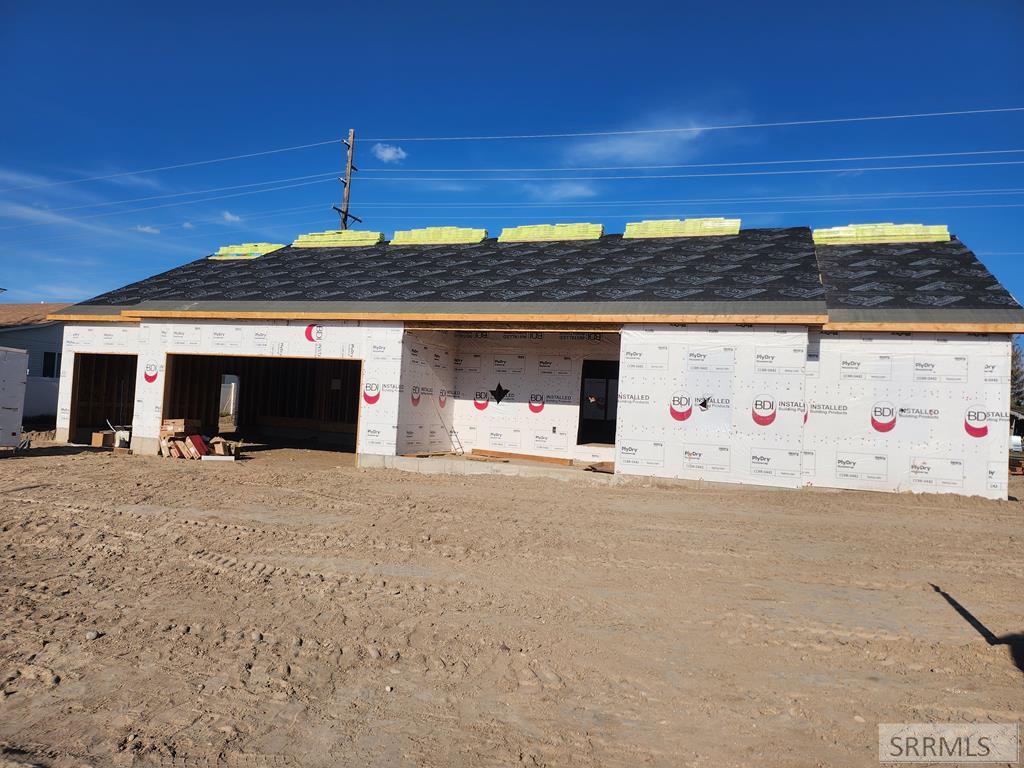 735 Sunset Court