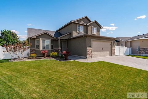 Photo of 647 Emma Court, IDAHO FALLS, ID 83402 (MLS # 2186477)
