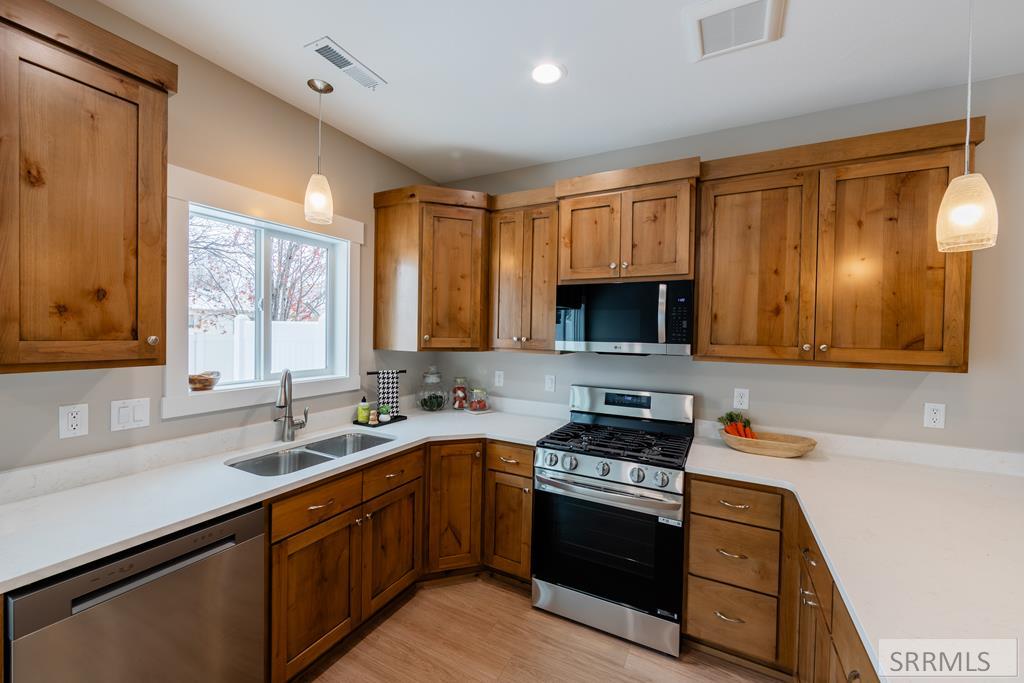 2439 Caddis Way, IDAHO FALLS, Idaho image 8