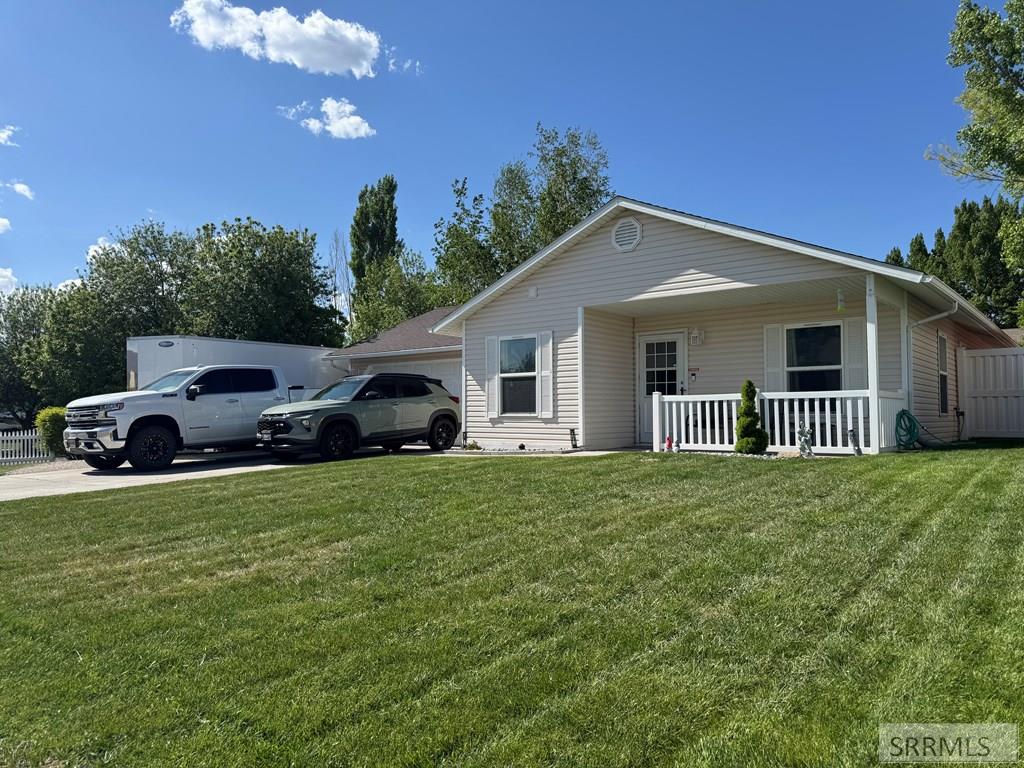 2802 Pam Circle, IDAHO FALLS, Idaho image 2