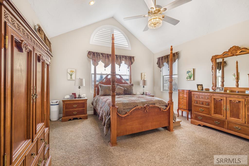 8065 S Black Hawk Drive, IDAHO FALLS, Idaho image 21