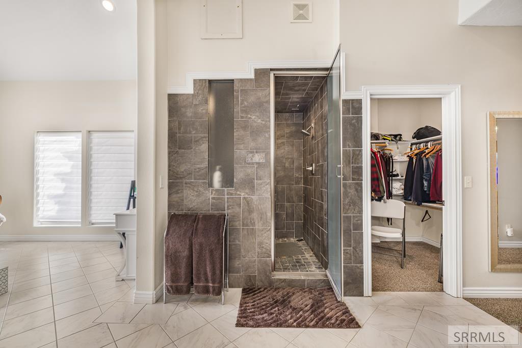 8065 S Black Hawk Drive, IDAHO FALLS, Idaho image 18