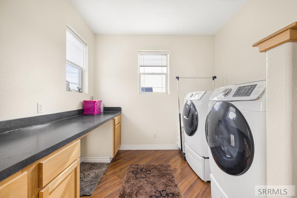 8065 S Black Hawk Drive, IDAHO FALLS, Idaho image 25