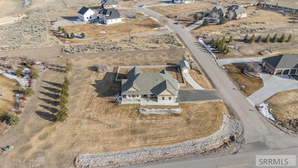 8065 S Black Hawk Drive, IDAHO FALLS, Idaho image 37