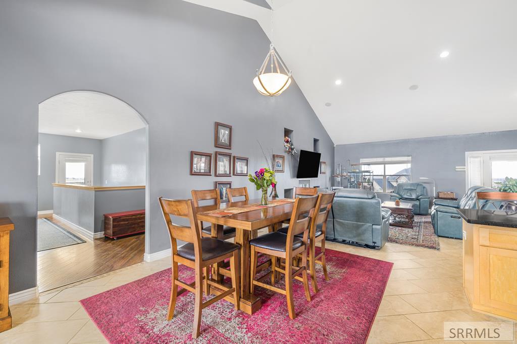 8065 S Black Hawk Drive, IDAHO FALLS, Idaho image 12