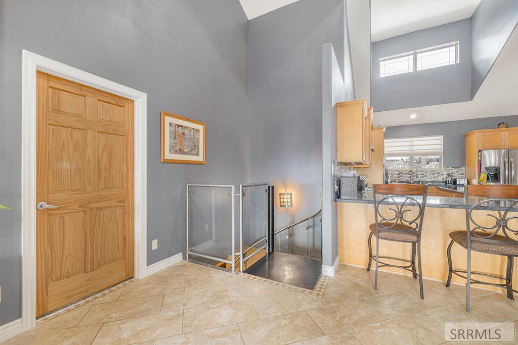 8065 S Black Hawk Drive, IDAHO FALLS, Idaho image 6