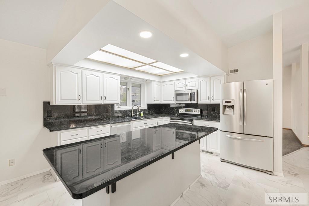 3185 Sunnybrook Lane, IDAHO FALLS, Idaho image 6