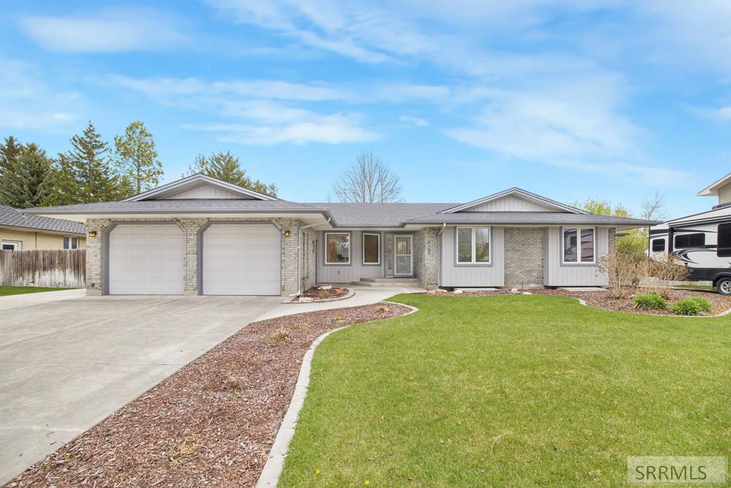 3185 Sunnybrook Lane, IDAHO FALLS, Idaho image 1