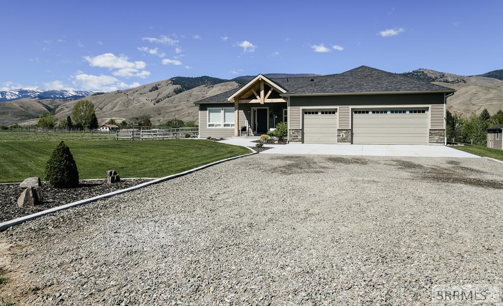 21 Upper Big Flat Lane, CARMEN, Idaho image 1