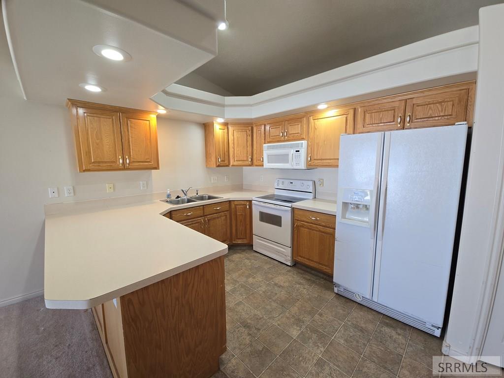 3698 Heartland Circle