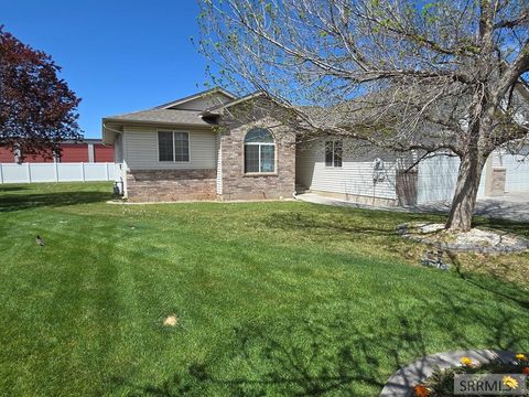 3698 Heartland Circle AMMON ID 83406