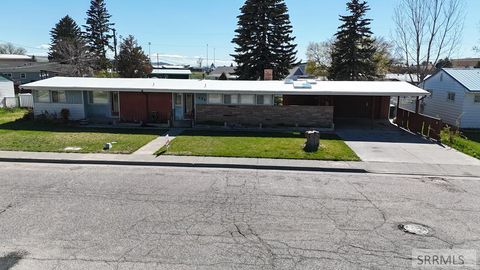 Photo of 600 Curtis Street, BLACKFOOT, ID 83221 (MLS # 2181666)