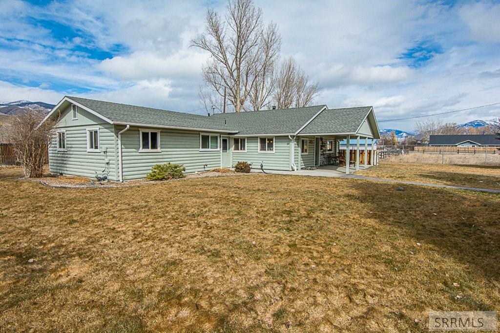 211 Dahle Avenue, SALMON, Idaho image 11