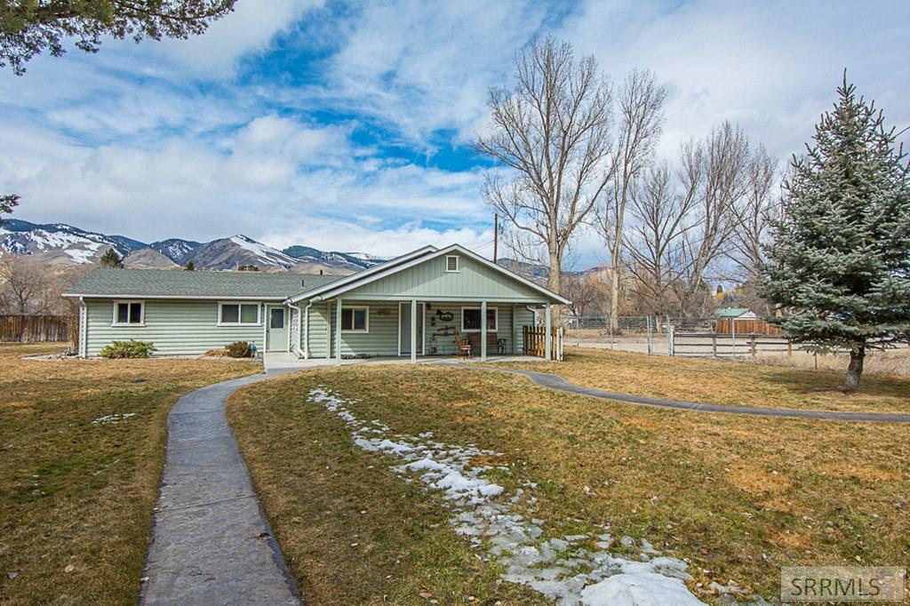 211 Dahle Avenue, SALMON, Idaho image 6