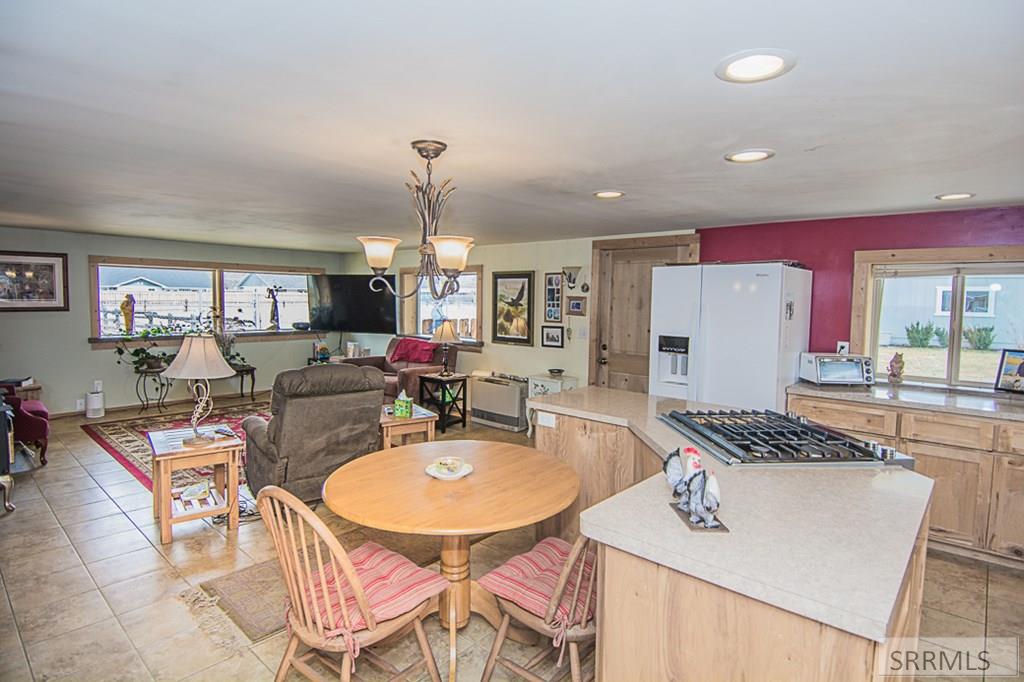 211 Dahle Avenue, SALMON, Idaho image 38