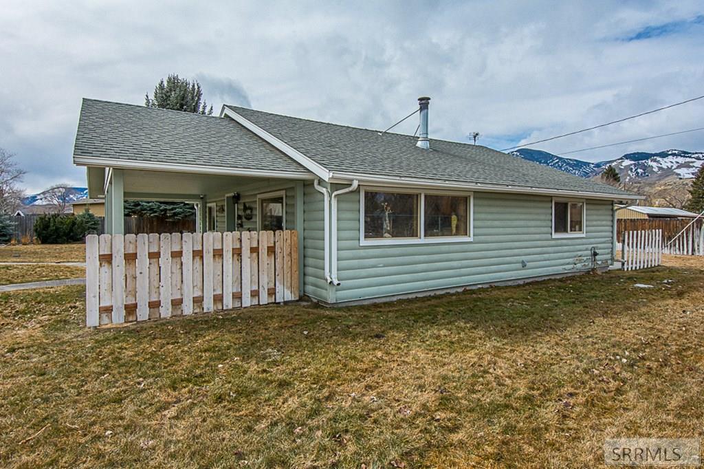 211 Dahle Avenue, SALMON, Idaho image 17