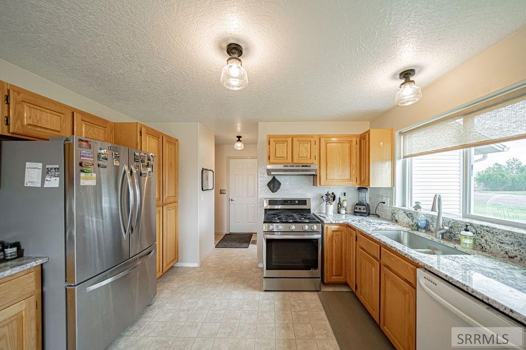 215 E 325 N, BLACKFOOT, Idaho image 7