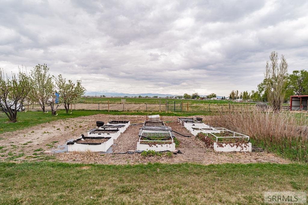 215 E 325 N, BLACKFOOT, Idaho image 37
