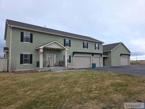 2020 Timberview Drive IDAHO FALLS ID 83401