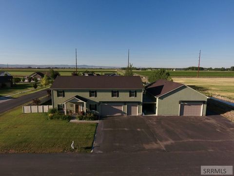 Photo of 2020 E Timberview Drive, IDAHO FALLS, ID 83401 (MLS # 2181961)