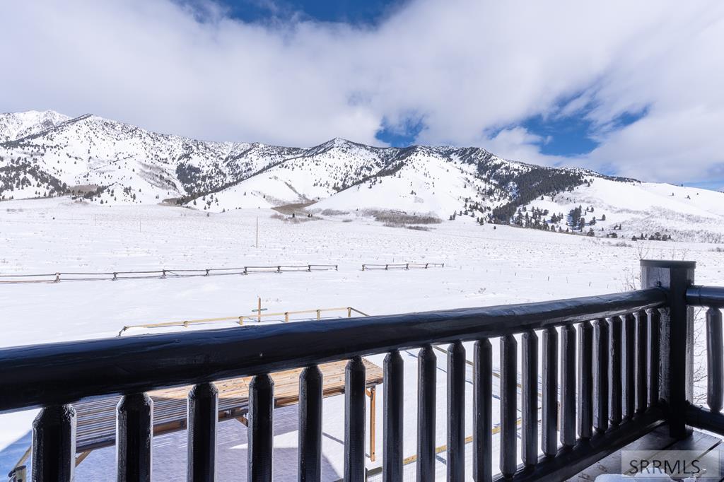 3695 Hwy 87, ISLAND PARK, Idaho image 18