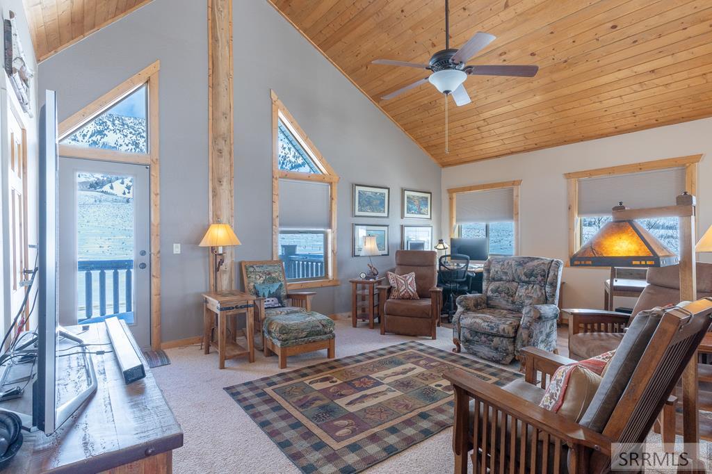 3695 Hwy 87, ISLAND PARK, Idaho image 16