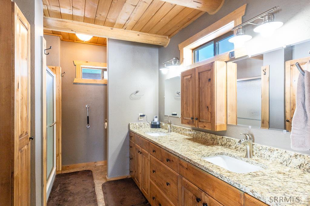 3695 Hwy 87, ISLAND PARK, Idaho image 12
