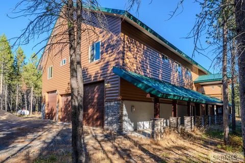 Photo of 4460 Brody's Cove, ISLAND PARK, ID 83429 (MLS # 2179827)