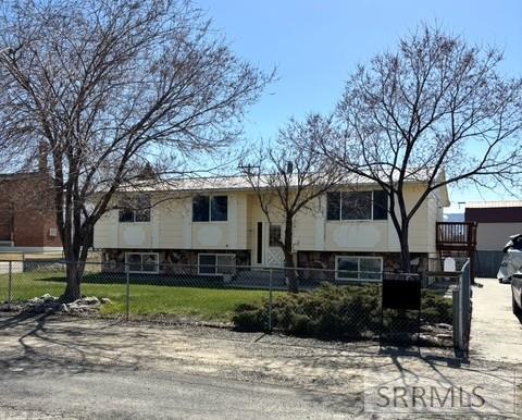 719 Sharkey Street, SALMON, Idaho image 1