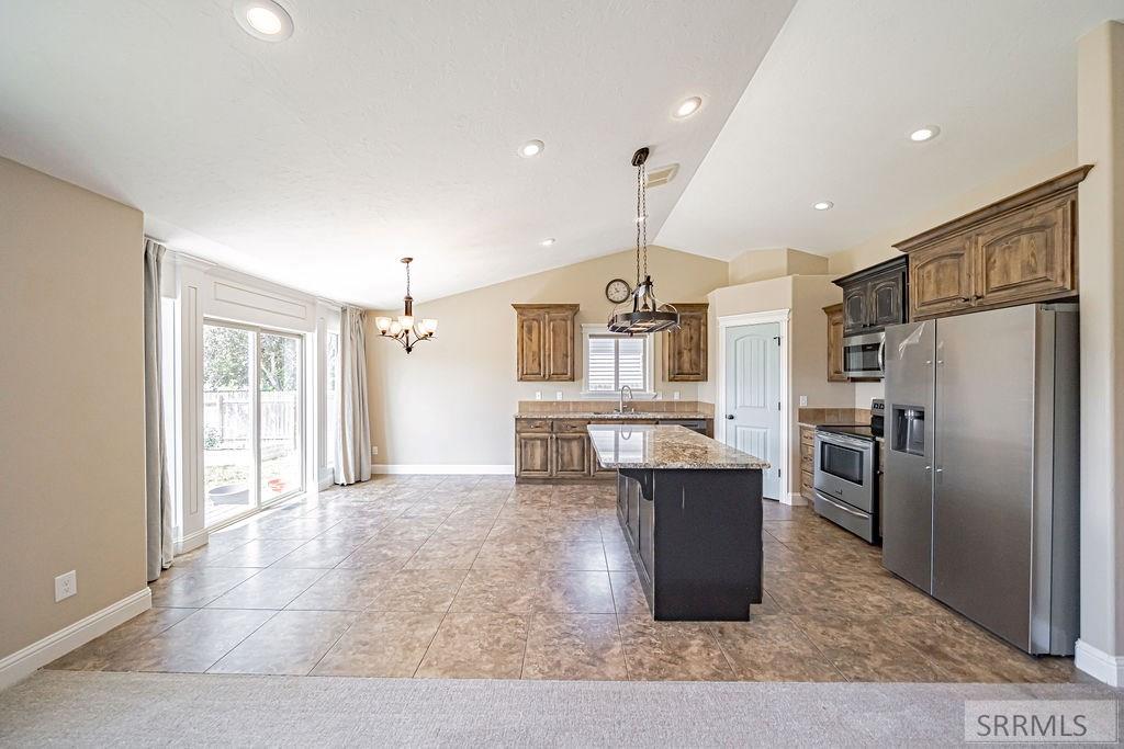 6110 Bryson Lane, IDAHO FALLS, Idaho image 8