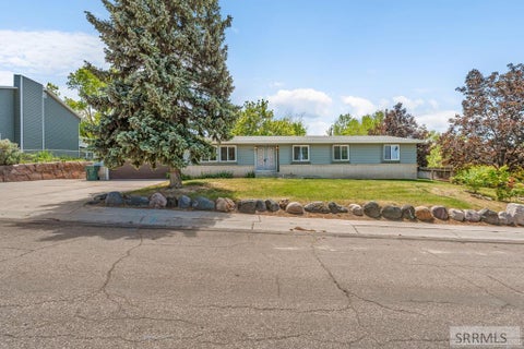 Homes For Sale - 2240 S Fairway Drive<br/> POCATELLO, ID 83201