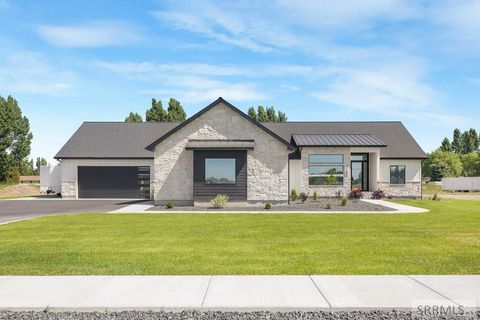 Photo of 4109 E 218 N, RIGBY, ID 83442 (MLS # 2186402)
