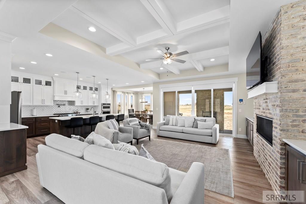 5525 Klamath Falls ST