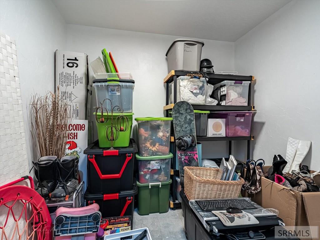 4869 Suzanne Court, CHUBBUCK, Idaho image 35