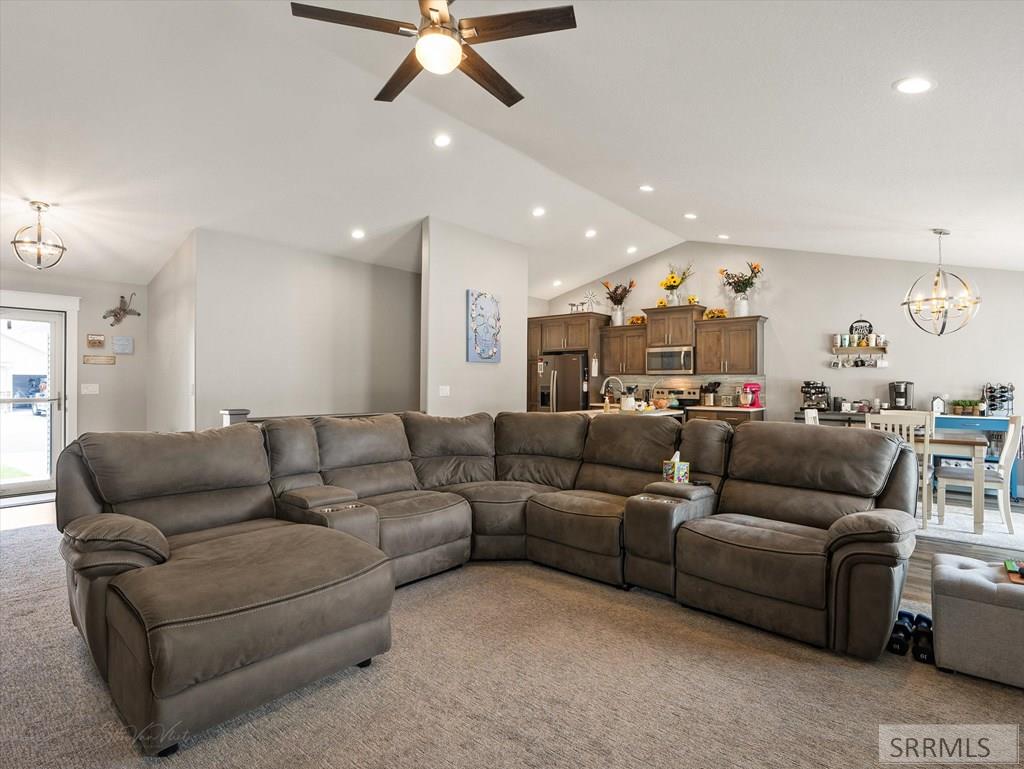 4869 Suzanne Court, CHUBBUCK, Idaho image 14