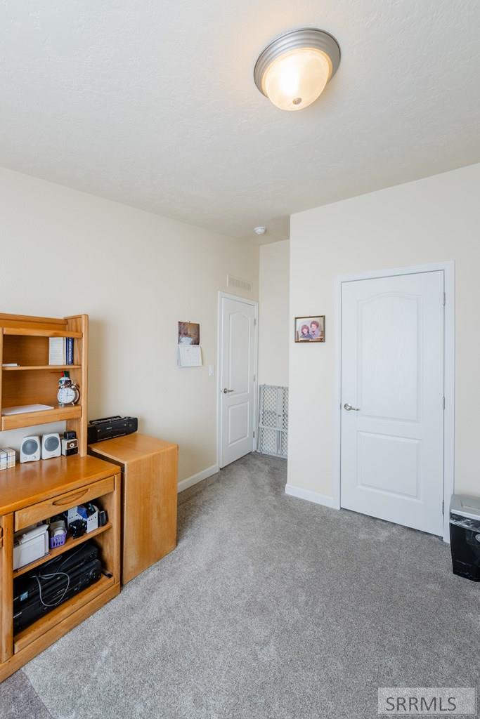 2139 N Pinewood Drive, IDAHO FALLS, Idaho image 27