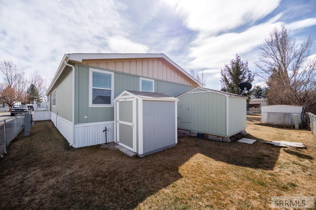 2139 N Pinewood Drive, IDAHO FALLS, Idaho image 31