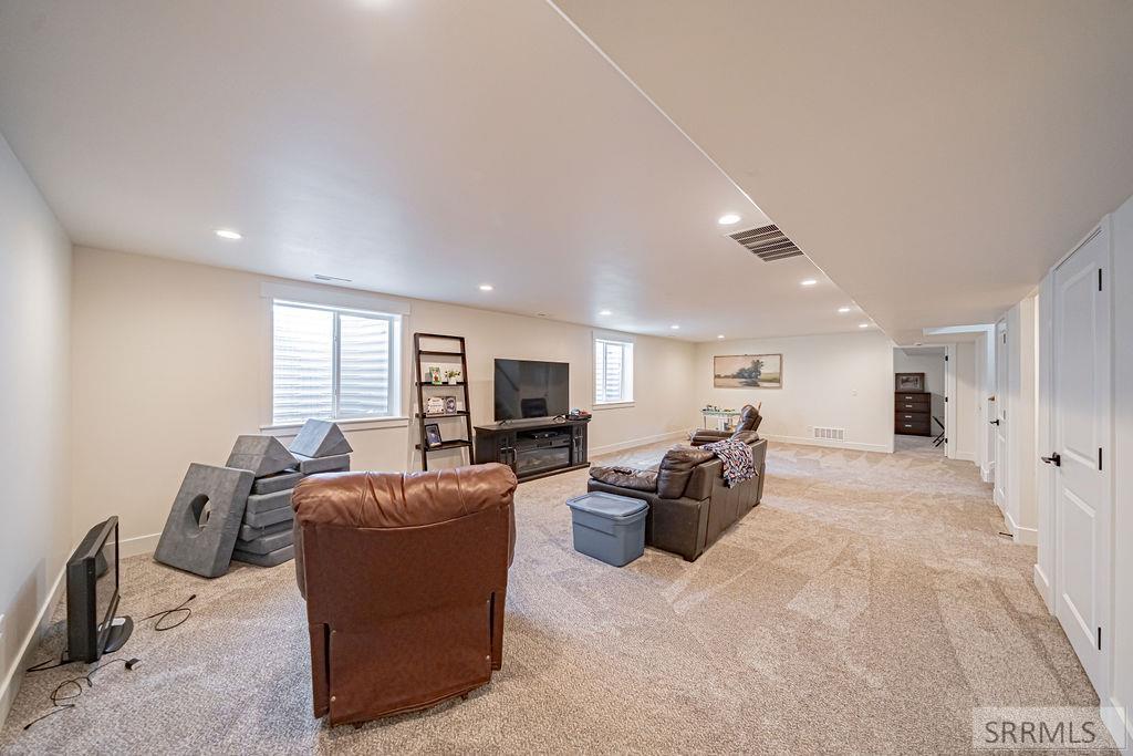 5885 Broken Stone Way, IDAHO FALLS, Idaho image 46
