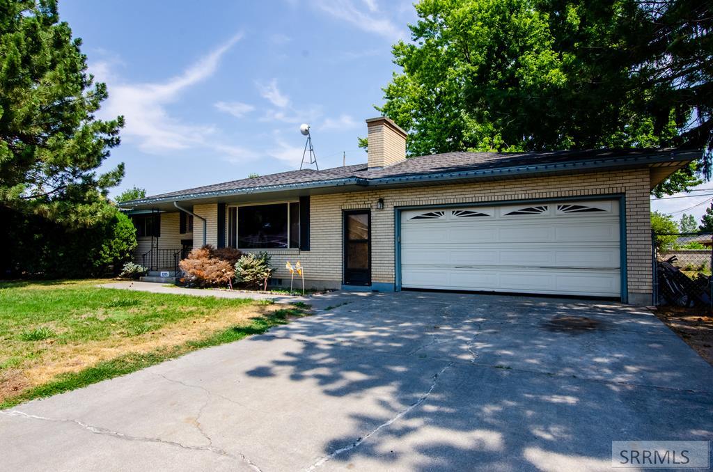 2205 Craig Avenue, IDAHO FALLS, Idaho image 1