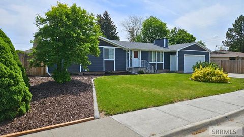 Photo of 1875 McKinzie Avenue, IDAHO FALLS, ID 83404 (MLS # 2181133)