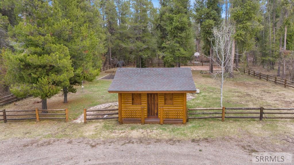 1531 Shadow Run, ASHTON, Idaho image 12