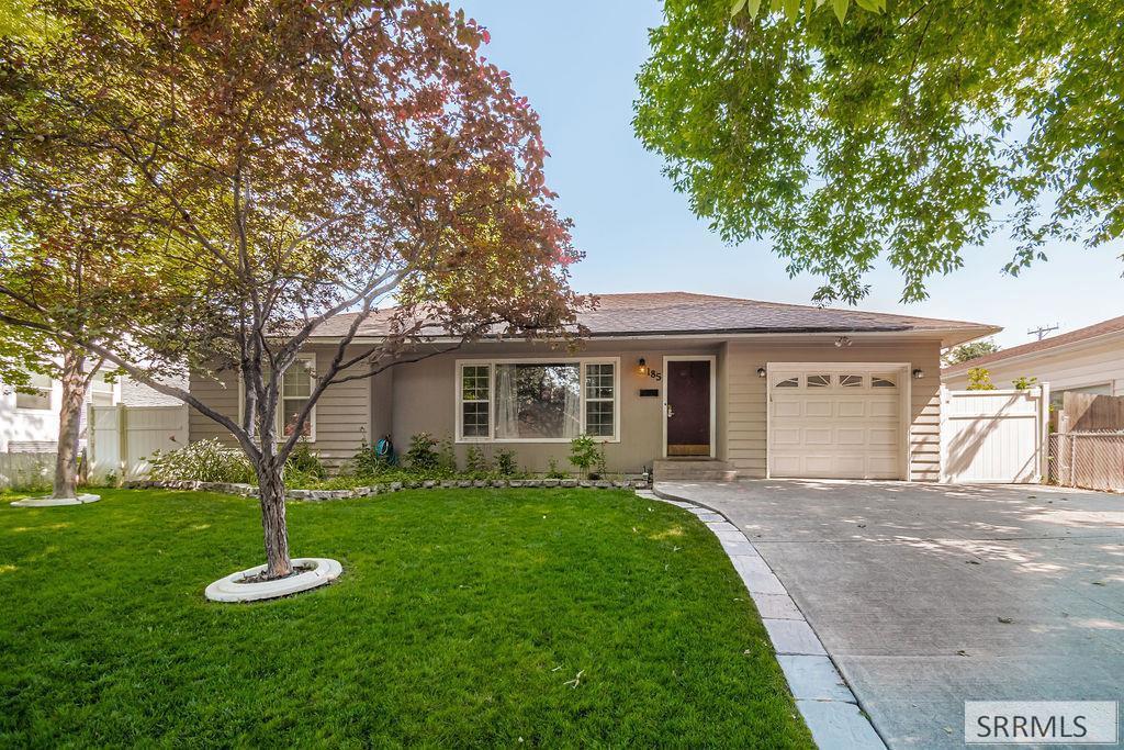 185 E 25th Street, IDAHO FALLS, Idaho image 1