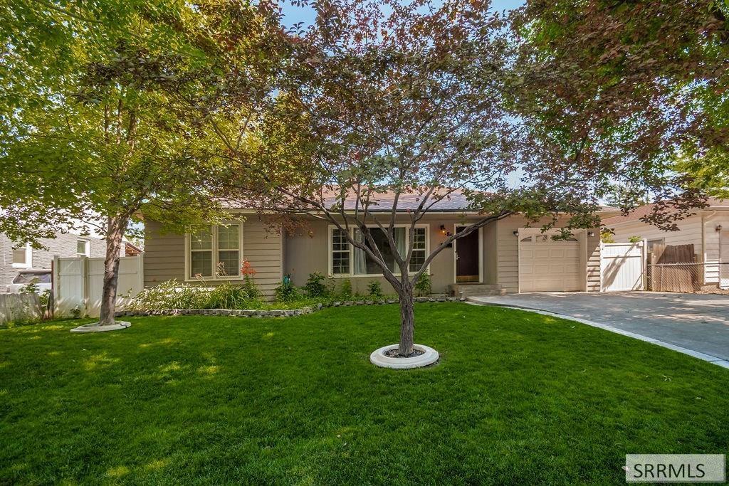 185 E 25th Street, IDAHO FALLS, Idaho image 2